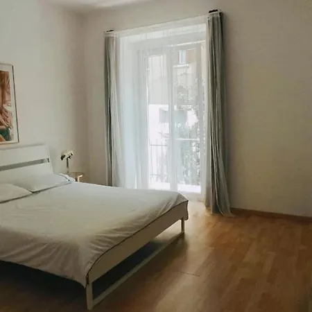 Glow G Apartamento *